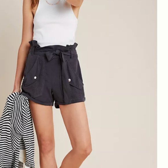 Anthropologie Pants - NWT anthropologie black paperbag utility shorts M